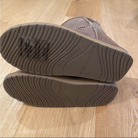 Emu Australia Stinger Lo Water Resistant Sheepskin  Ugg Style Boot Size - Picture 6 of 10